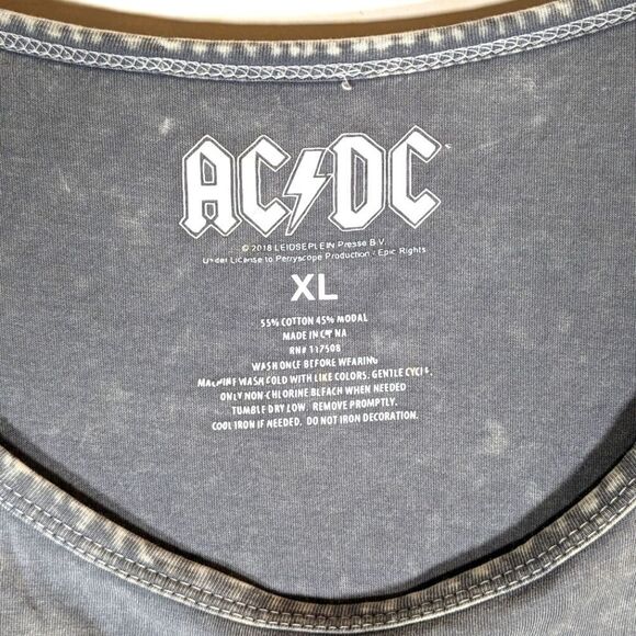 AC/DC Grey Classic Rocker T With Fringes Short Sleeves Size XL - Picture 3 of 5